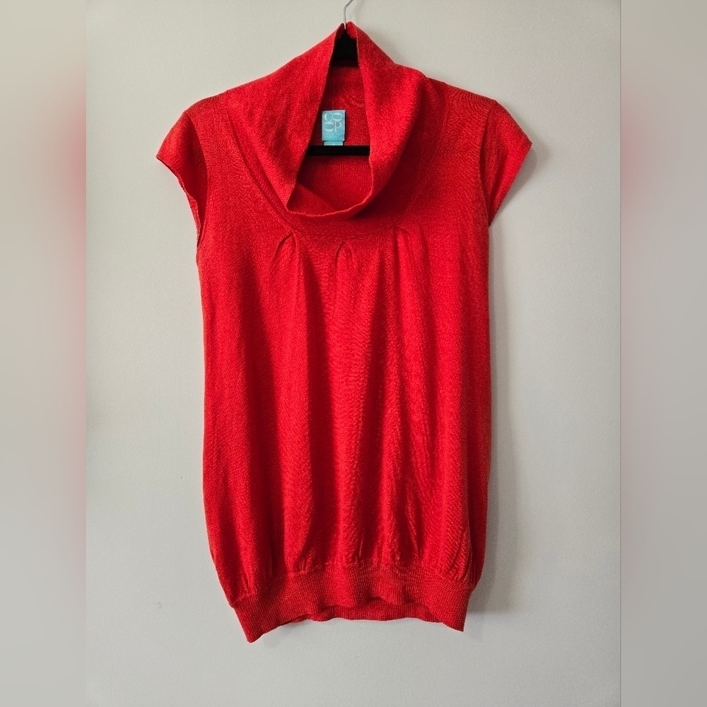 BARNEYS NEW YORK CO OP Orangy Red Cowl Neck Lightweight Top. Size S